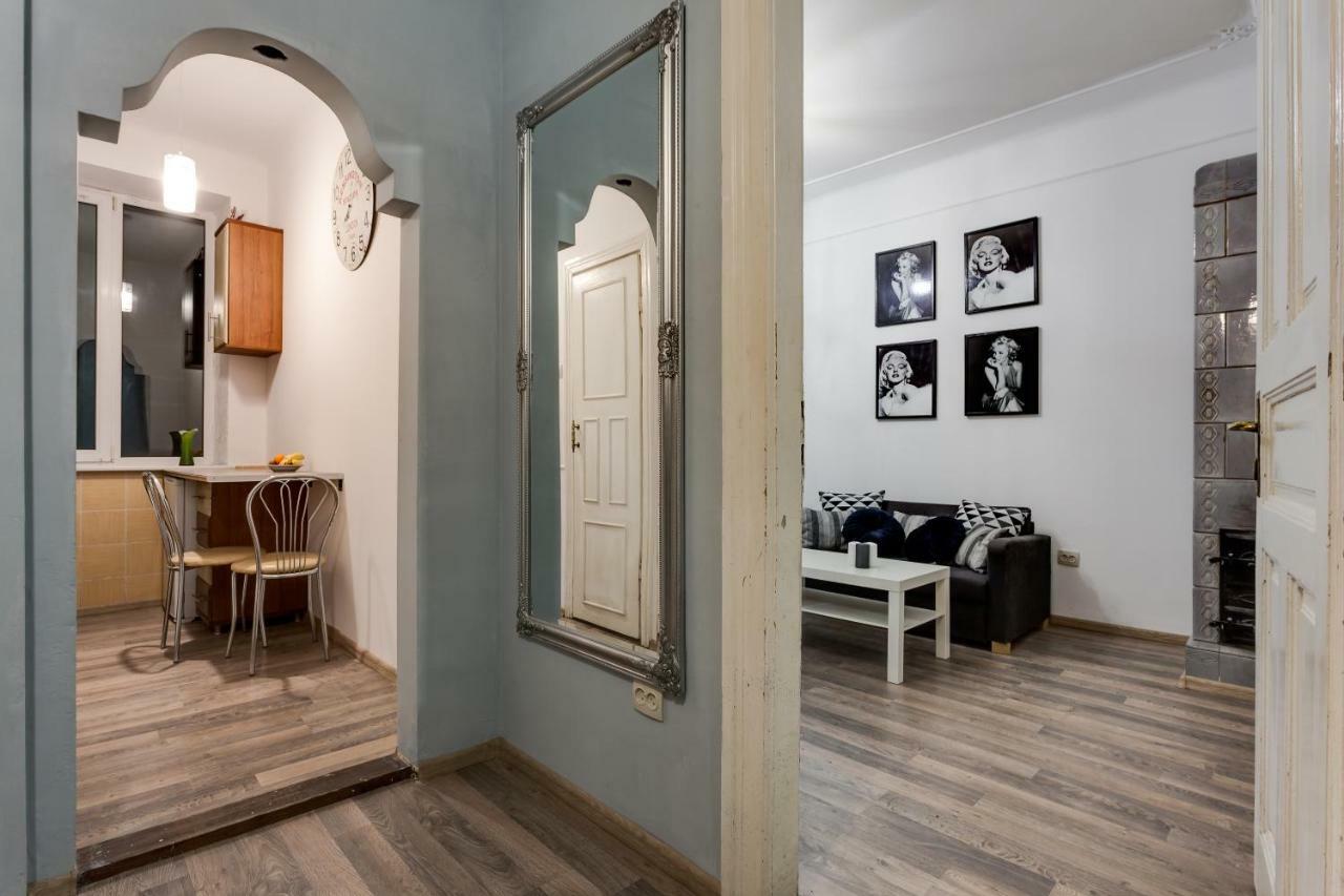 Apartment On Sharanevycha Liov Exterior foto
